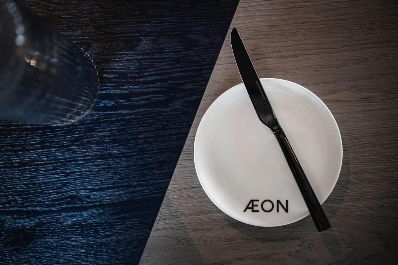 Aeon Hotel - Adults Only Bed & Breakfast Сопрабольцано Экстерьер фото